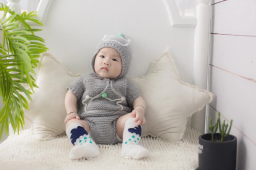 凤城宝宝揉眼睛是怎么回事 凤城宝宝揉眼睛是怎么回事